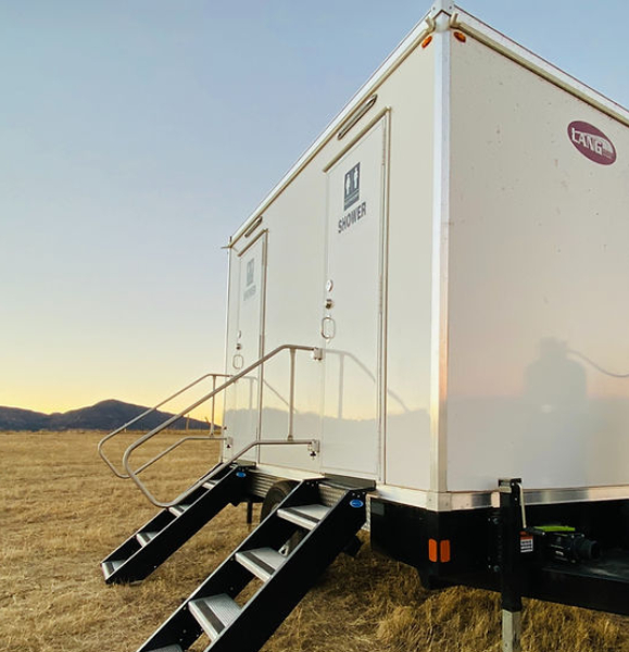 luxury restroom rentals 