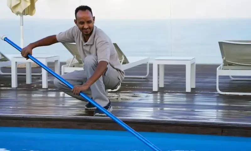 commercial aquatic services